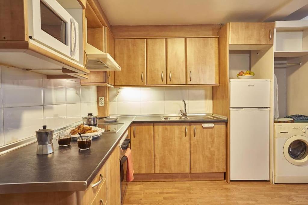 Bebarceloner Sant Andreu Apartments - 1 Bedroom Екстер'єр фото